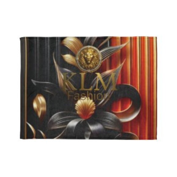 Luxurious Decorative Blanket - Picture 2 of 3